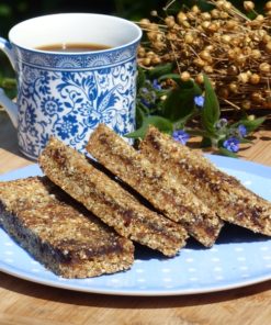Gooey Date and Quinoa Luxury Linseed Flaxjacks Pat-free Gluten-free Flapjacks
