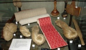 Tools for making flax, processed flax stalks and linen