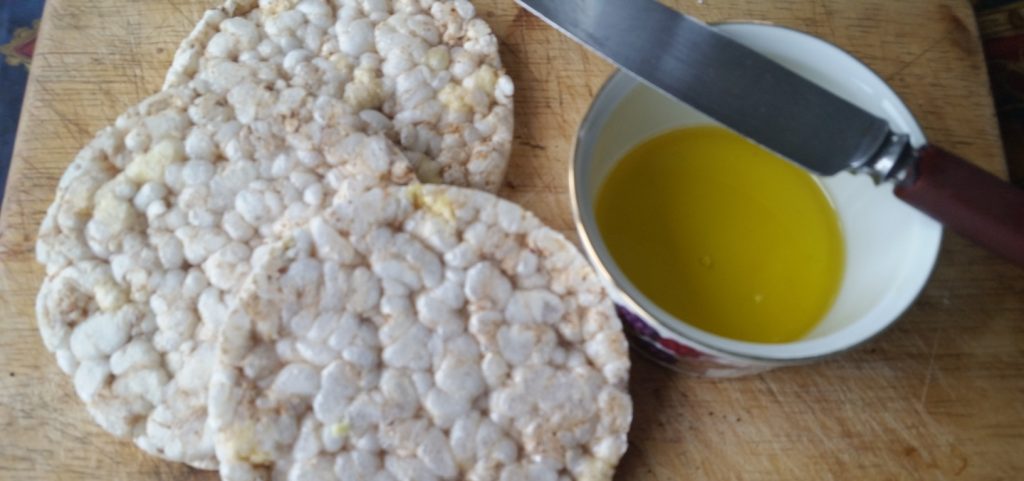 Cold pressed linseed (flaxseed) oil makes a great alternative to butter for bread or crackers.