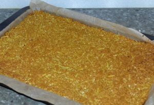 Cauliflower turmeric linseed bread