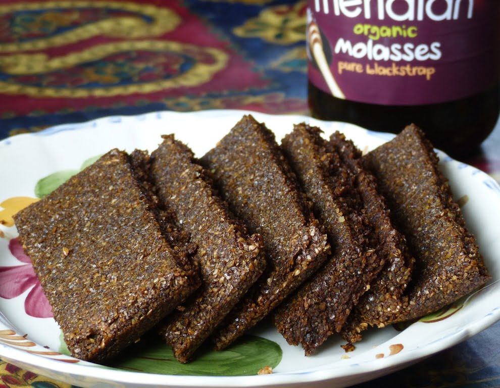 Treacle flax bars