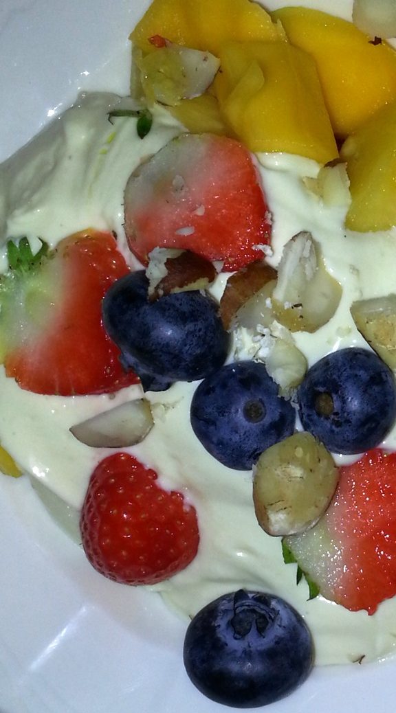 Budwig cream -saturated fat free high in omega-3 with fruit