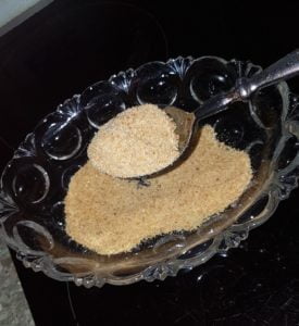 Ground golden linssed in trifle dessert