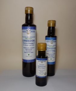 Cold-pressed organic linseed (flaxseed) oil